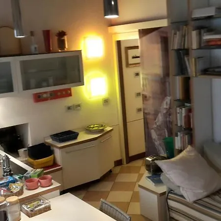 In A Lovely Garden Biennale Flat アパート ヴェネツィア